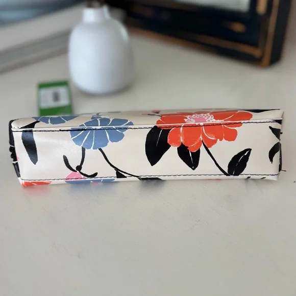 KATE SPADE Garden Floral Pencil Case with Spade Office Supplies - Picture 5 of 13